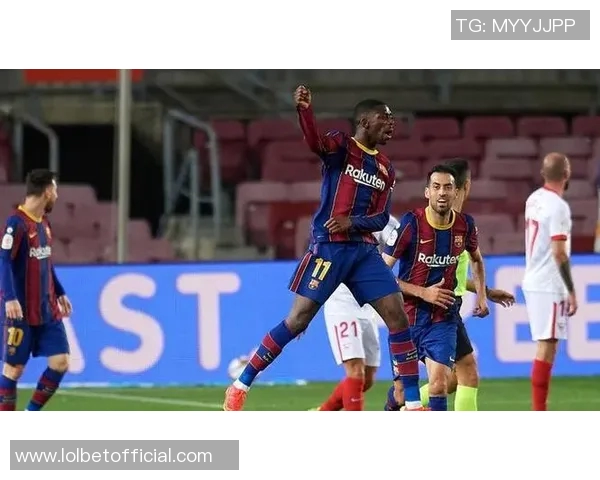 国王杯：多特蒙德大胜波尔图引发争议判罚全场沸腾